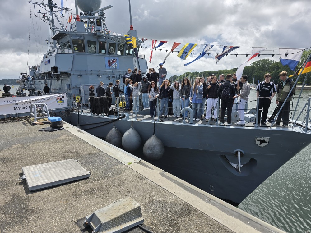 20250623 125336 MEDIUM Erkundung des Camps-Marine auf der KiWo