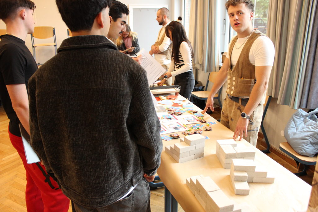 IMG_1893 IMG 1893 Tag der offenen Tür mit Berufsinformationsforum