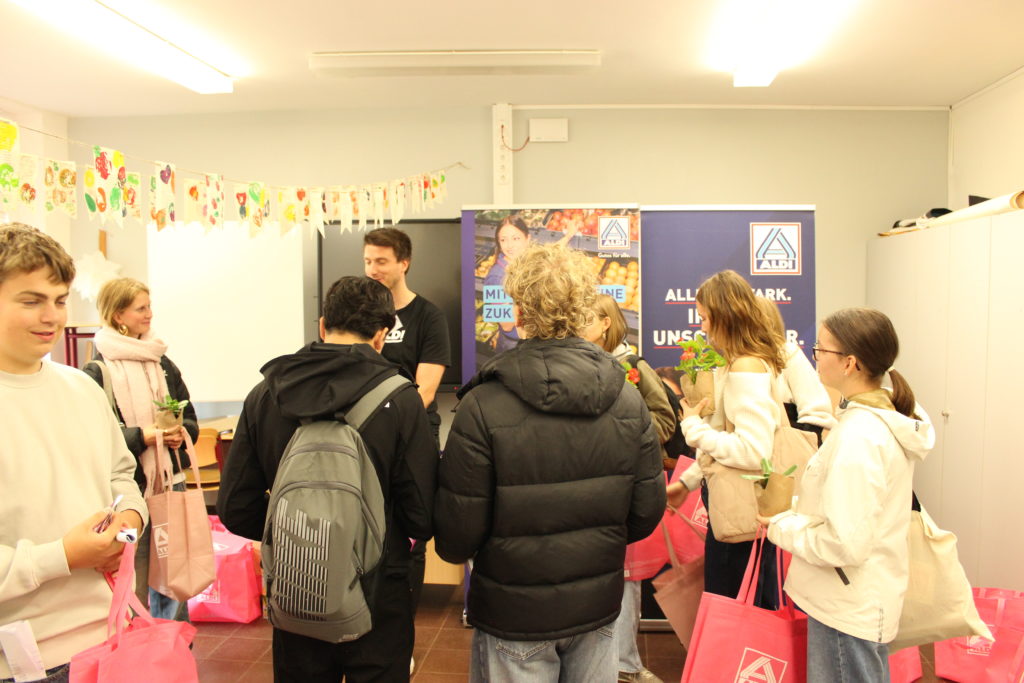 IMG_1904 IMG 1904 Tag der offenen Tür mit Berufsinformationsforum