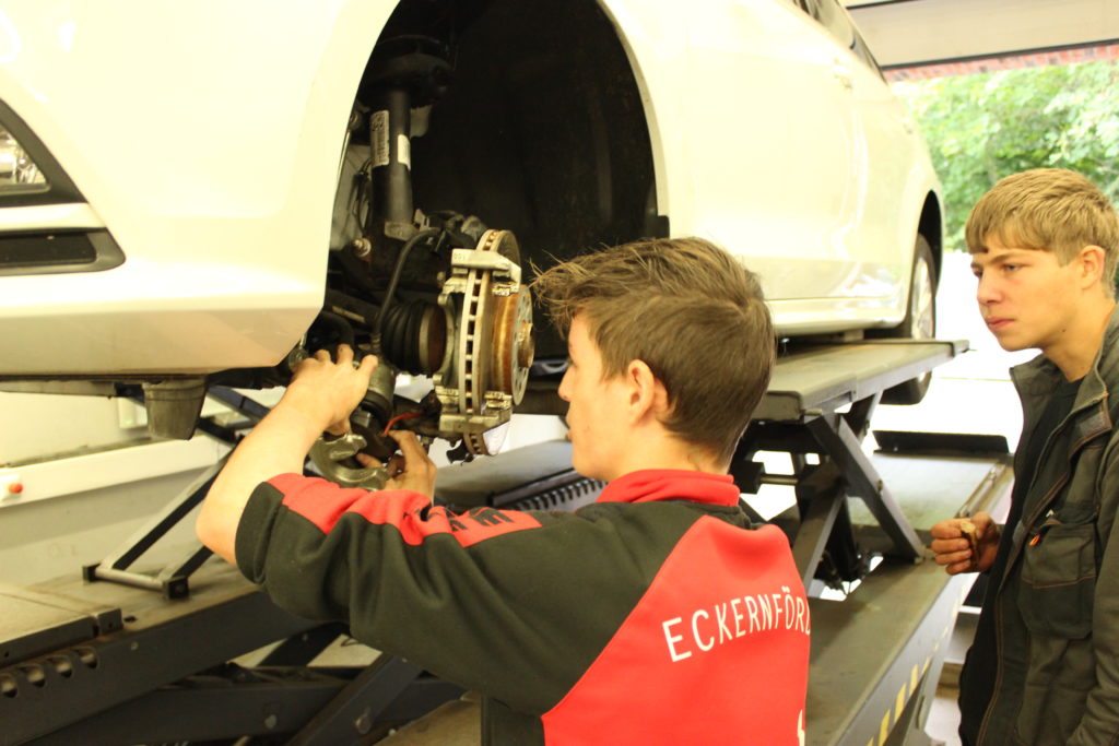 IMG_1912 IMG 1912 Tag der offenen Tür mit Berufsinformationsforum