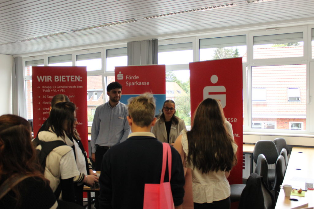 IMG_1915 IMG 1915 Tag der offenen Tür mit Berufsinformationsforum