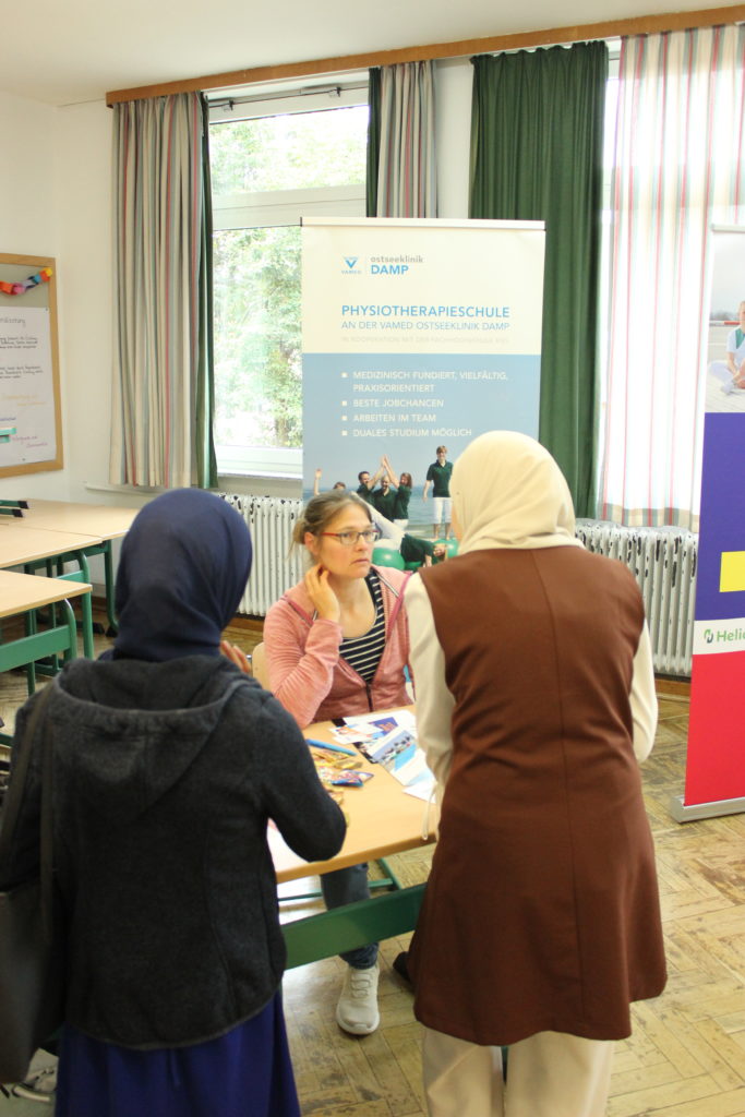 IMG_1938 IMG 1938 Tag der offenen Tür mit Berufsinformationsforum