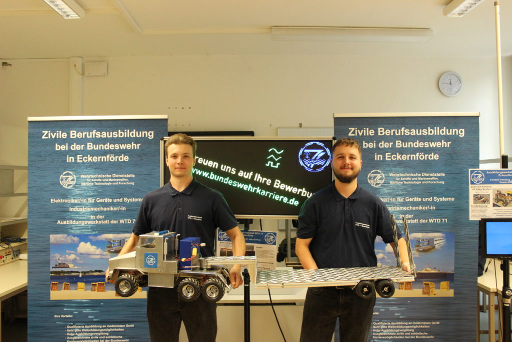 IMG_1939 IMG 1939 Tag der offenen Tür mit Berufsinformationsforum