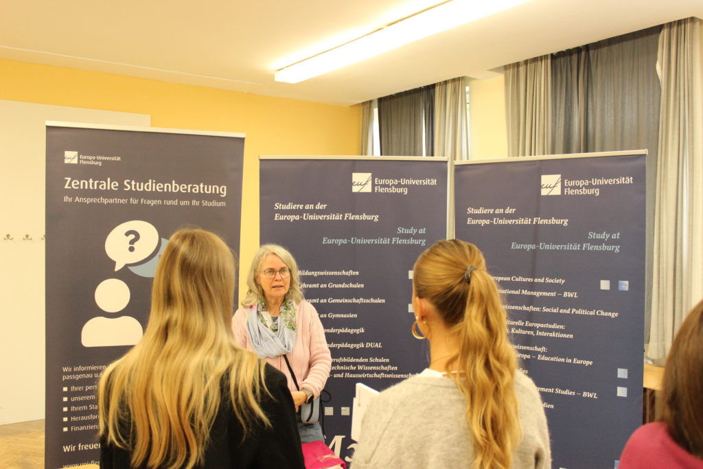 IMG_1946 IMG 1946 Tag der offenen Tür mit Berufsinformationsforum