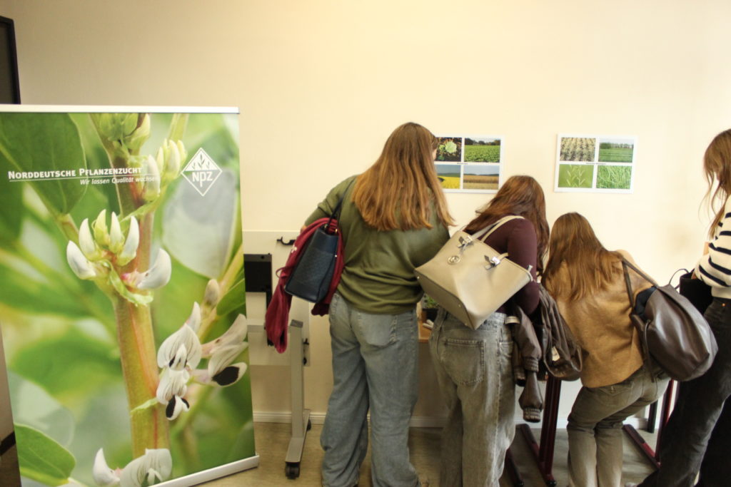 IMG_1952 IMG 1952 Tag der offenen Tür mit Berufsinformationsforum