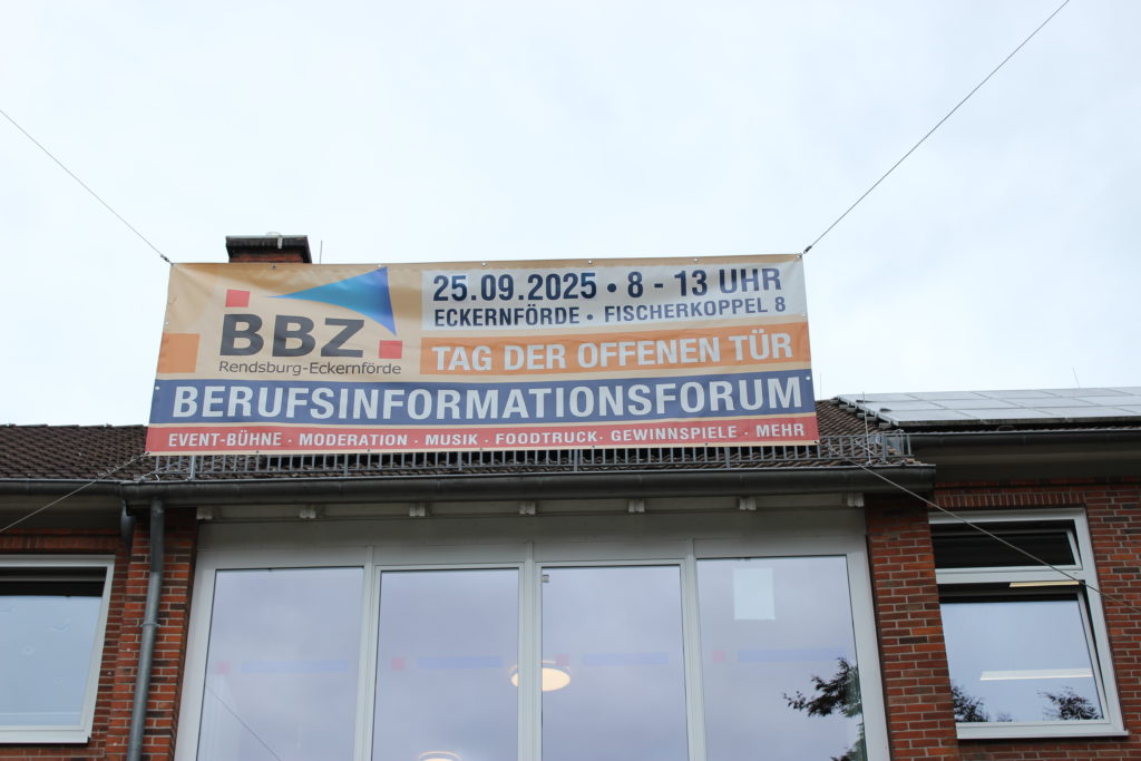 IMG_1962 IMG 1962 Tag der offenen Tür mit Berufsinformationsforum