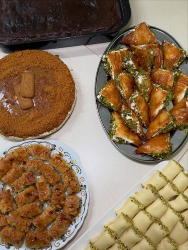 8C65B806 F235 4DFA 999B 07D3286CB9E5 Gemeinsames Iftar an unserer Schule