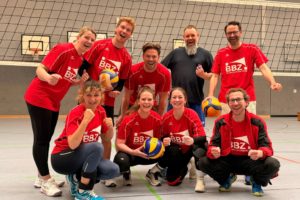 Mannschaft BBZ RD-ECK: Unten v. l. n. r.: Anne Busch, Maj-Britt Hansen, Lisa Wilkens, Thies Rossian; Oben v. l. n. r.: Sonja Voß, Nils Pietschmann, Jamo Timm, Andree Rossow, Finn Krieger