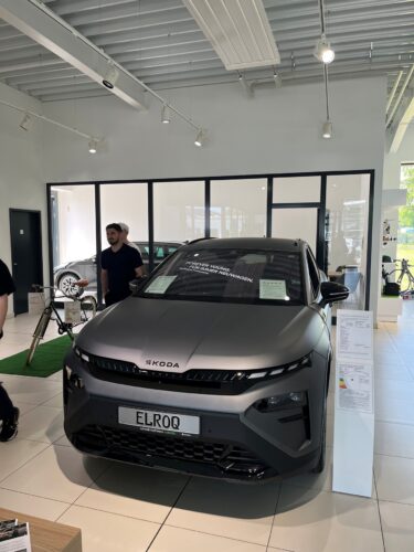 Bild4 Betriebsbesichtigungen in Neumünster: Spannende Einblicke für die Automobilkaufleute der Mittelstufe